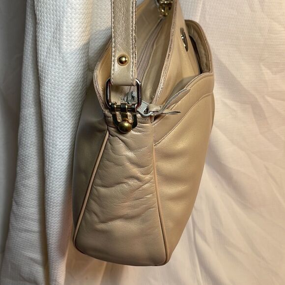 VINTAGE ETIENNE AIGNER Handbag 👜 👜 - Picture 5 of 8